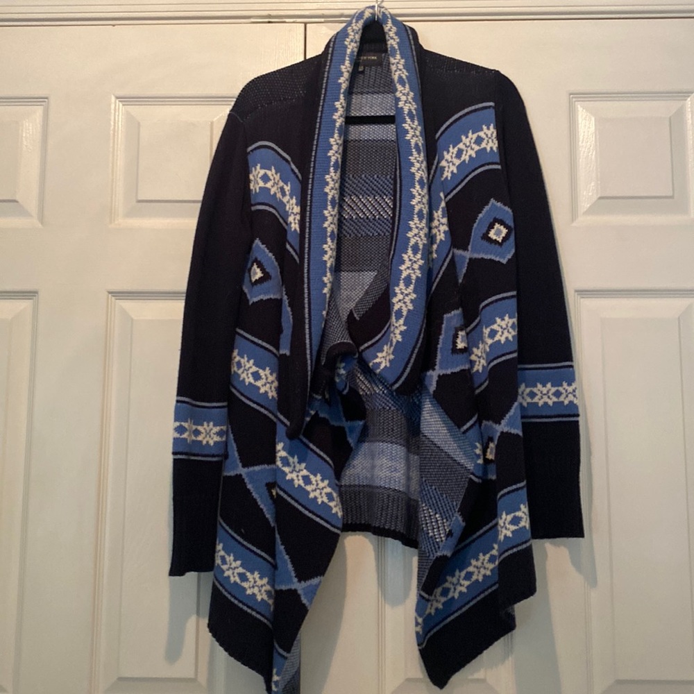 Heavy stylish cardigan sweater